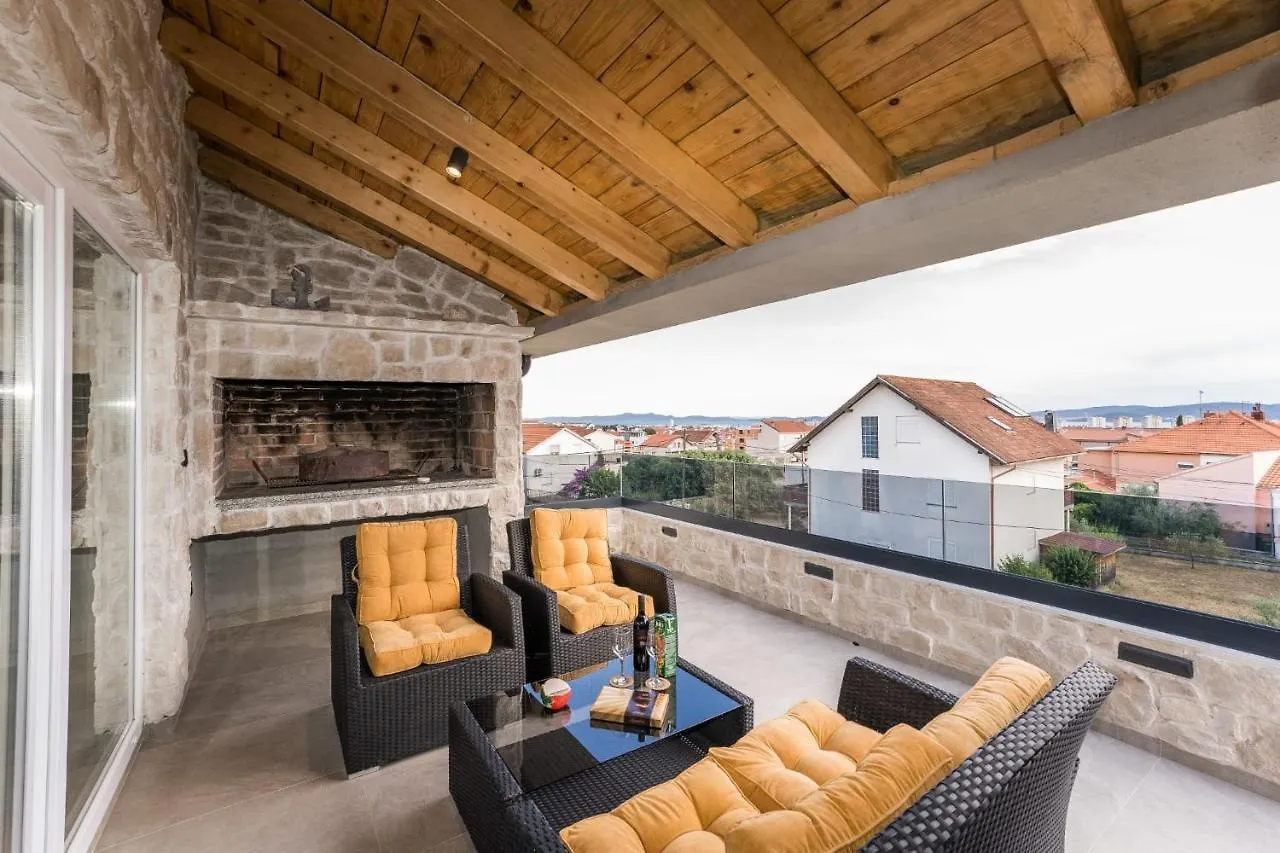 Relax 3Bdr Apartment With Terrace And Bbq 자다르 크로아티아